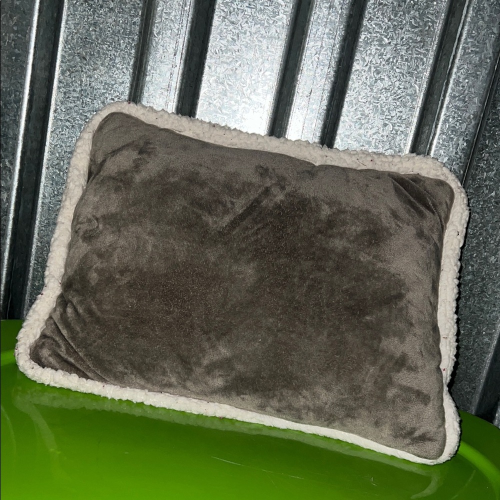 Cozy Sherpa-Trim Throw Pillow in Gray and White